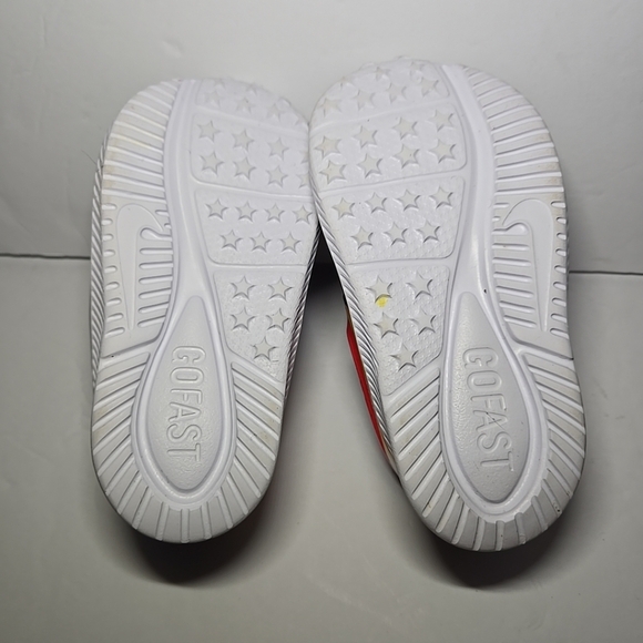 Nike Star Runner 2 Fire Boys Size 5c Strap Front Hook And Loop - Picture 7 of 10